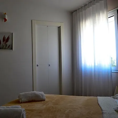לינה וארוחת בוקר Sole&sale סן לאונה